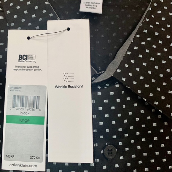 Calvin Klein long sleeve dress shirt - Picture 3 of 3